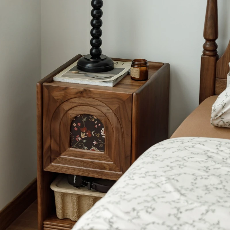Retro black walnut ultra-narrow bedside table bedroom small modern simple storage cabinet mini bedside table simple model