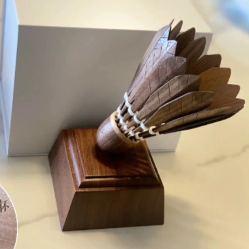Walnut badminton periphery ornament, competition commemorative prize