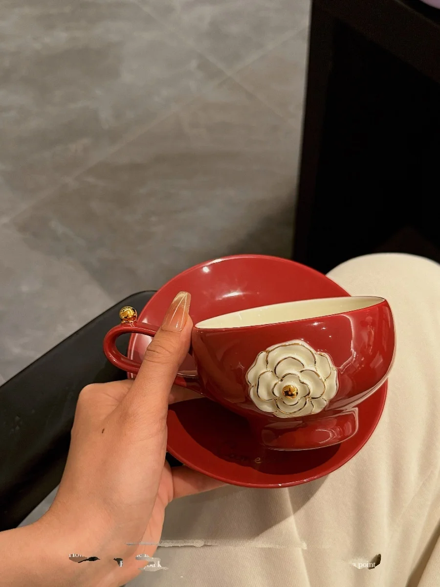 ensemble-tasse-et-assiette-a-cafe-en-ceramique-puerh-haute-valeur-esthetique-cadeau-d'anniversaire-ustensiles-a-cafe-en-ceramique-de-style-coreen-boite-cadeau
