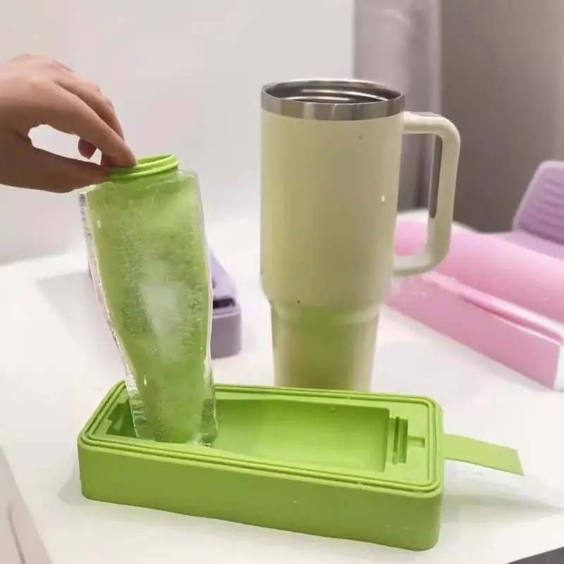 

2025 New Silicone Ice Mould Integrated Ice Cubes Tray for Family Gatherings