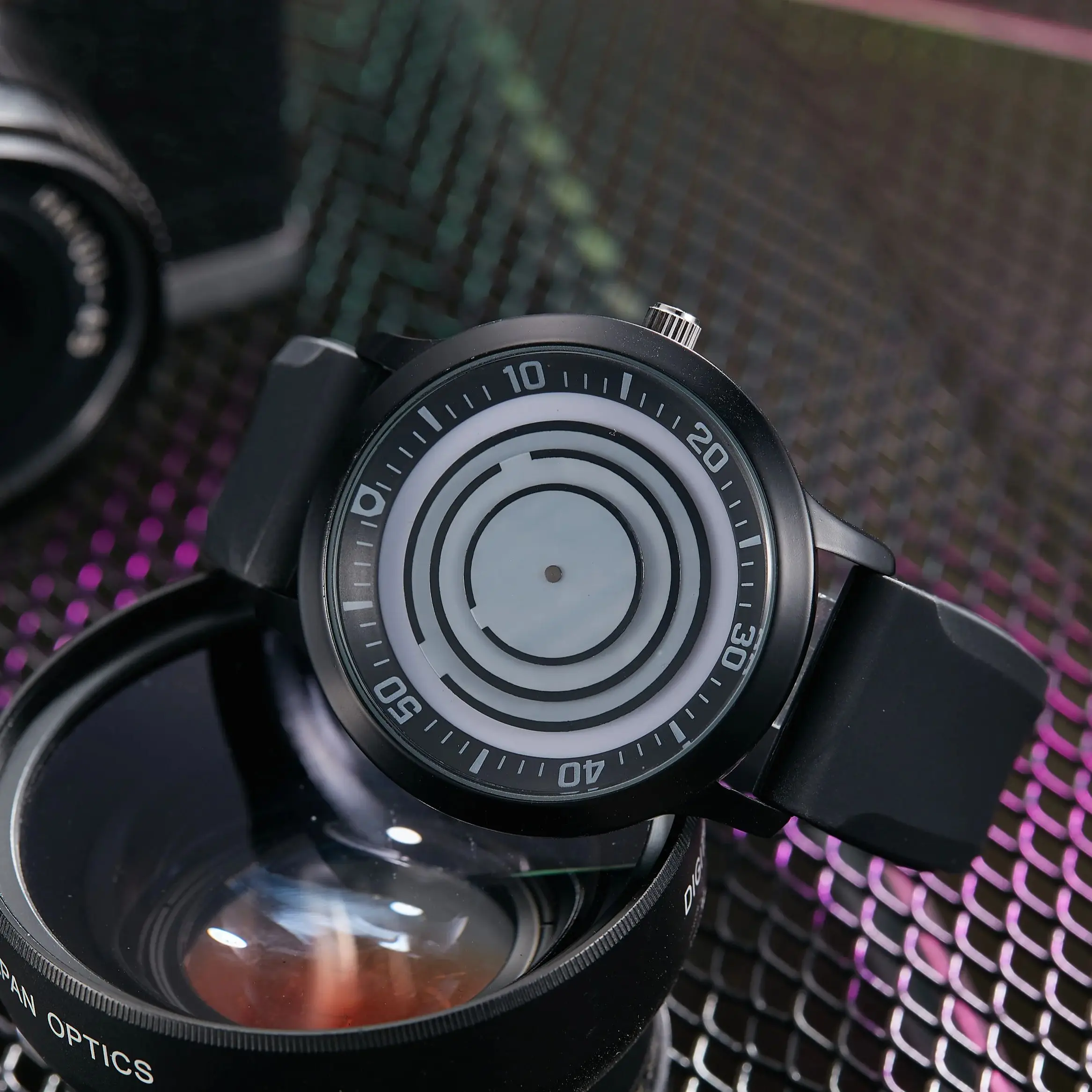 New Creative Pointer Free Men Watch Cool Circular Design Waterproof Quartz Silicone Strap Casual Sport Wristwatch Reloj Hombre