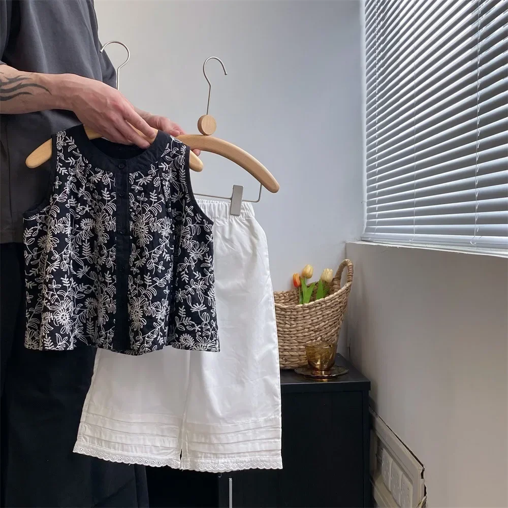 

Летнее платье, праздничное ветровое платье, уличный ветровой топ, рубашка без рукавов с цветочным узором для девочек, летняя тонкая рубашка, новинка 2025 года, женское сокровище