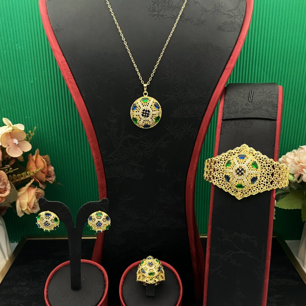 

Falair комплект из 4 предметов, повседневная одежда, ювелирные изделия из искусственного циркония для женщин, позолоченный медный браслет, ожерелье, серьги, модный аксессуар