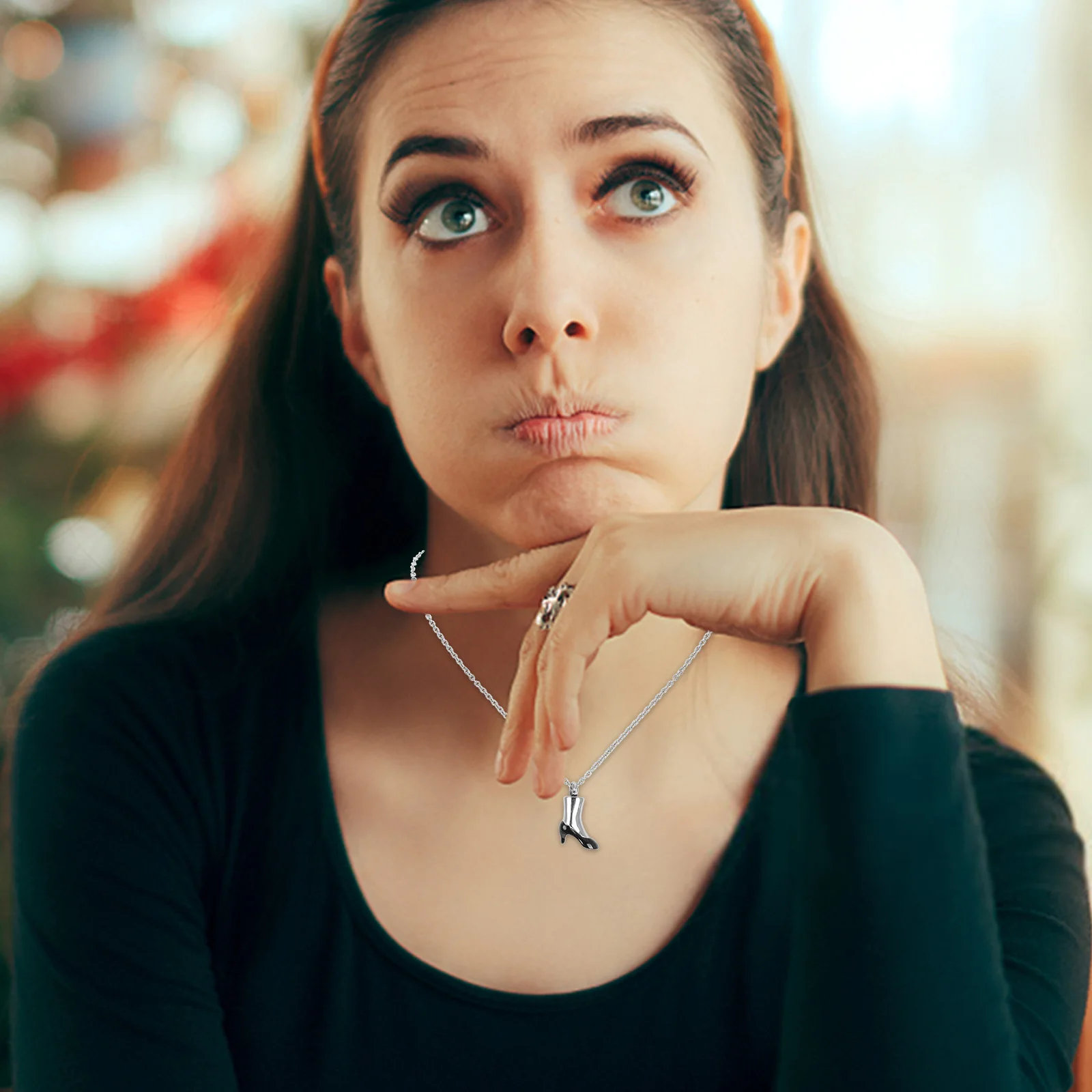 Liontin Urn Baja Titanium Tahan Lama, Aksesori Bergaya Sepatu Hak Tinggi untuk Kenangan Abu Orang Tercinta atau Hewan Peliharaan, Kalung Urn Kenang-kenangan