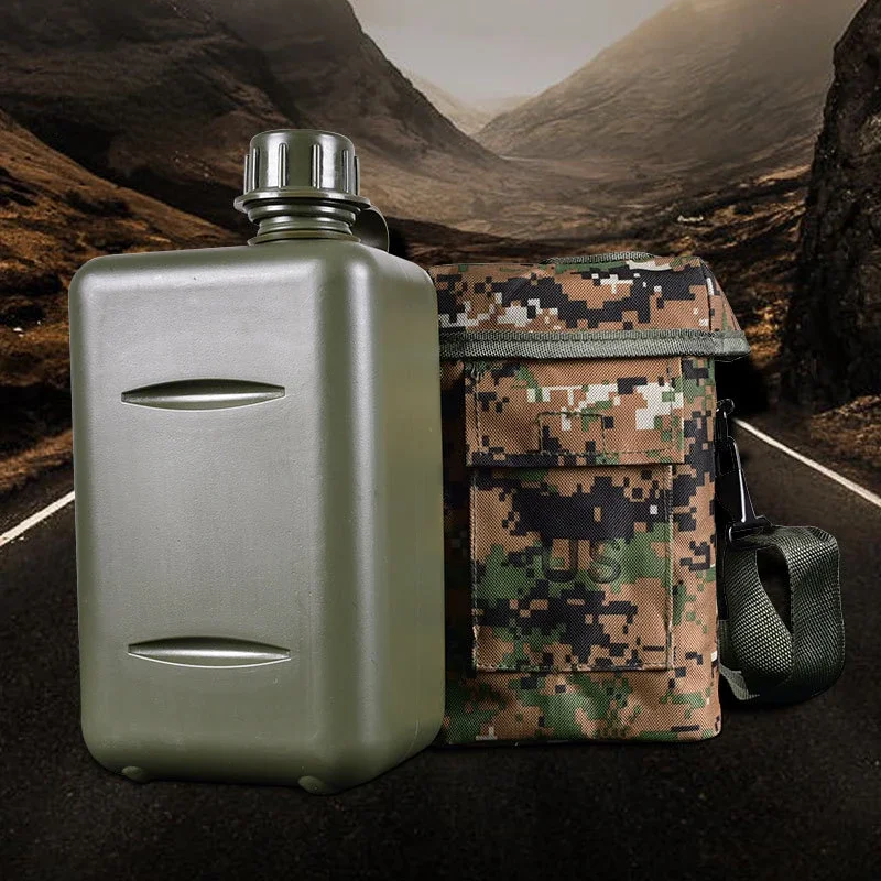 2L Camouflage Kettle Canteen Outdoor Camping and Mountaineering Flask Camping Supplies