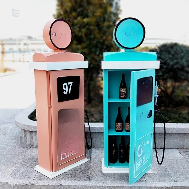 Nostalgic and creative old-fashioned tin gas station fuel machine model decoration, photography prop ornament