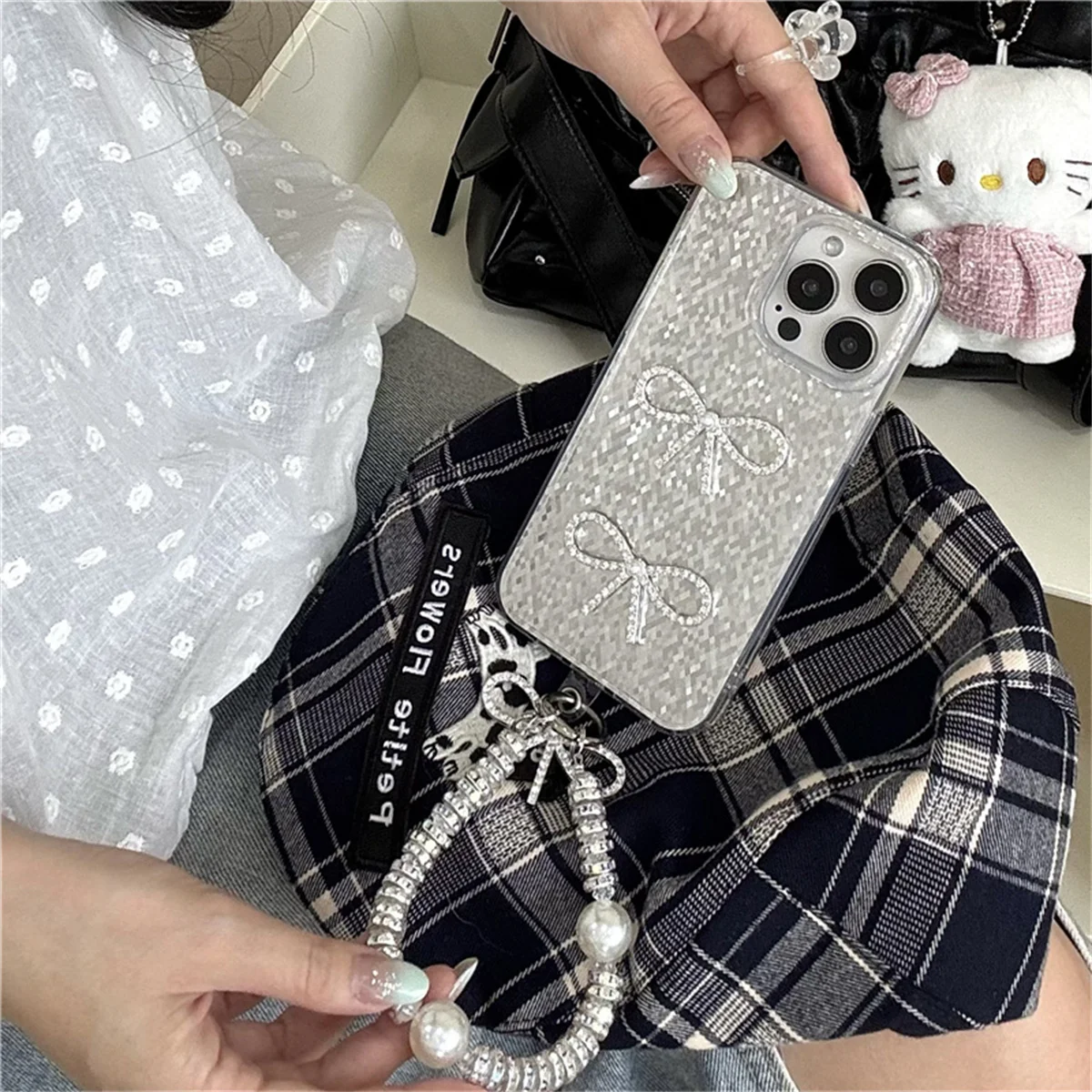 Coreano ins glitter bonito bowknot caso de telefone para iphone 16 pro 15 14 13 pro max capa com alça de corrente casos protetores