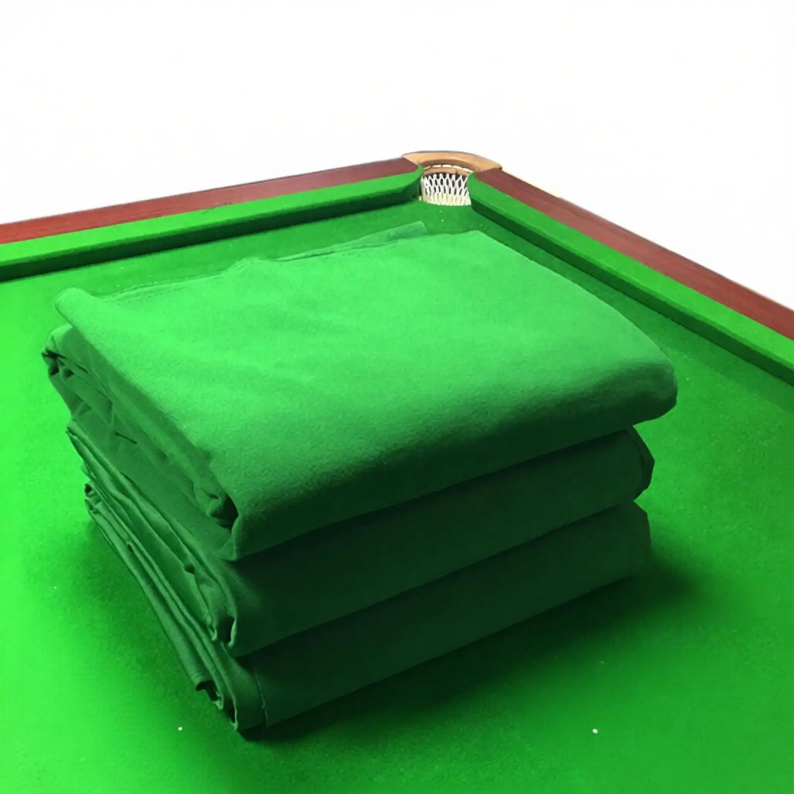 

Высококачественное бильярдное полотно с противоскользящим покрытием, прочный коврик для бильярдного стола, чехол для стандартных игровых комнат.