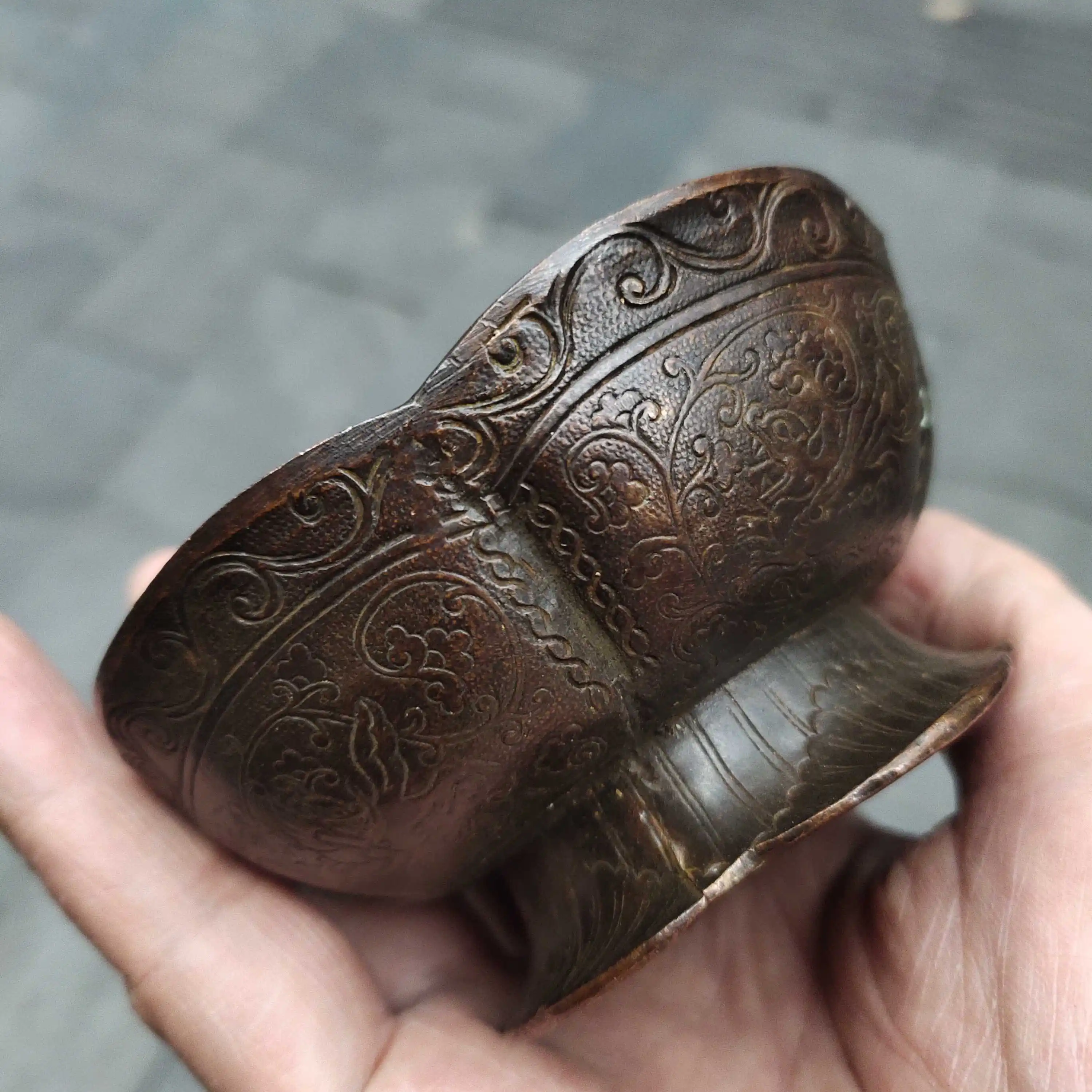 Pure copper dragon and phoenix lace copper bowl wrapped in paste, old-fashioned home furnishings and hotel craftsmanship