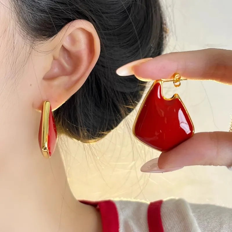 Vintage Colorul Enamel Drop Glaze Metal Chunky Stud Earrings for Women Female Geometric Irregular Earring Statement Jewelry Gift