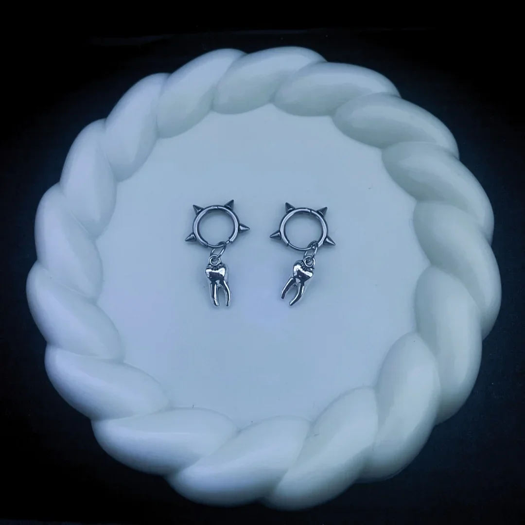 Punk Rivet Teeth Stud Earrings for Women Gothic Cool Hoop Earrings Korean Fashion Charm Trendy Jewelry Grunge Rock Accessories image 5
