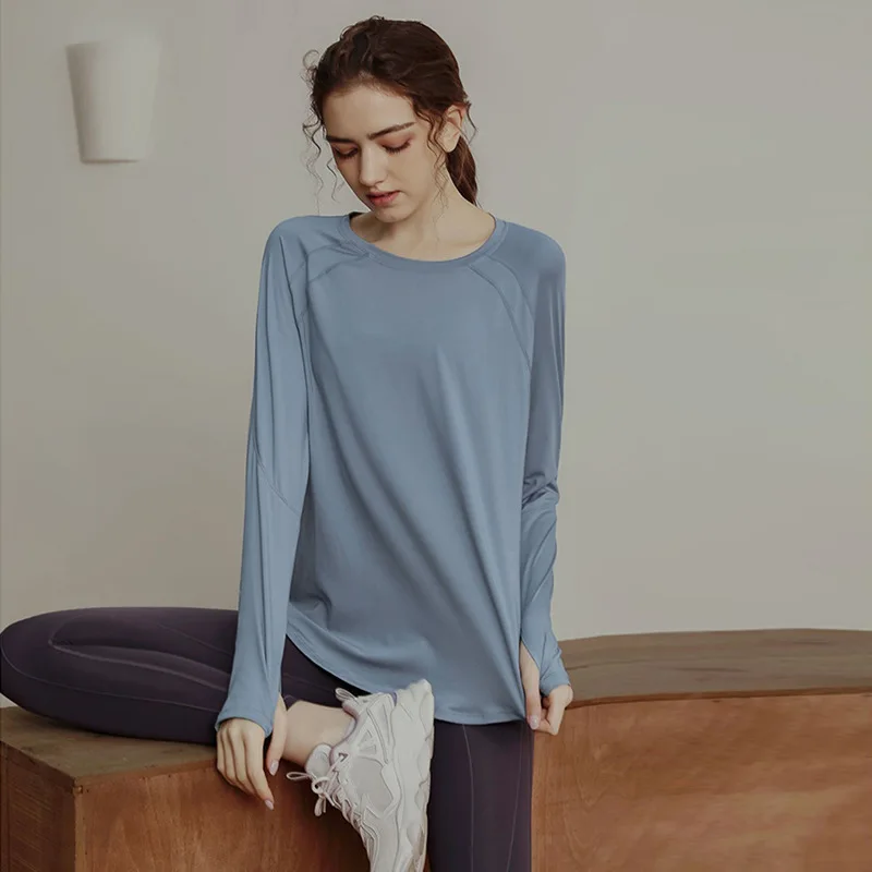 Ubrania do jogi z długim rękawem Kobiety 2024 Odzież sportowa Kobieta Siłownia Bluzki do biegania Koszule Topy sportowe Fitness T-shirt Odzież do ćwiczeń na siłowni