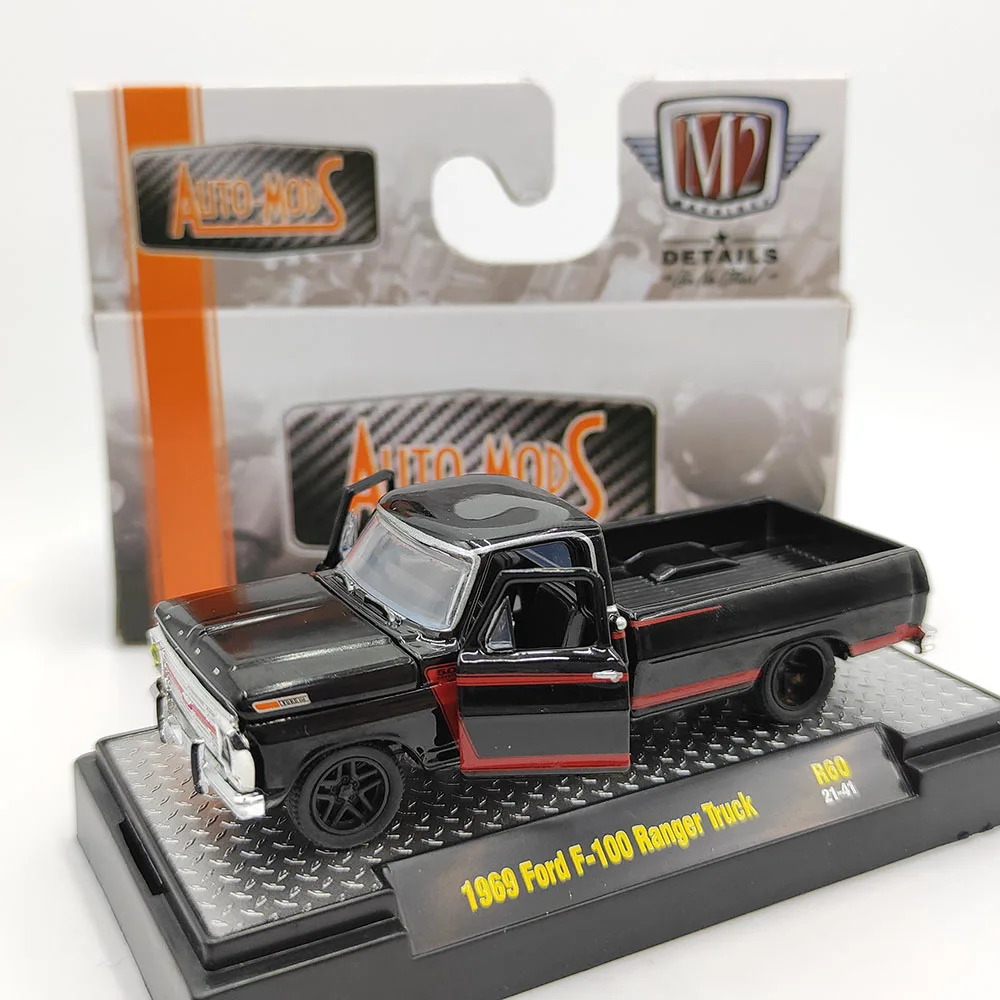 

Diecast M2 1/64 Scale 1969 Ford F-100Ranger Pickup Truck Simulation Alloy Car Model Collectible Toy Gift Souvenir Display