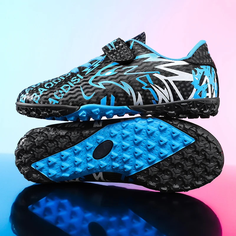 

New Men Kids Soccer Shoes Non-Slip Football Boots Ultralight Cleats Match Grass Boys Professional Training Shoes Drop Shipping