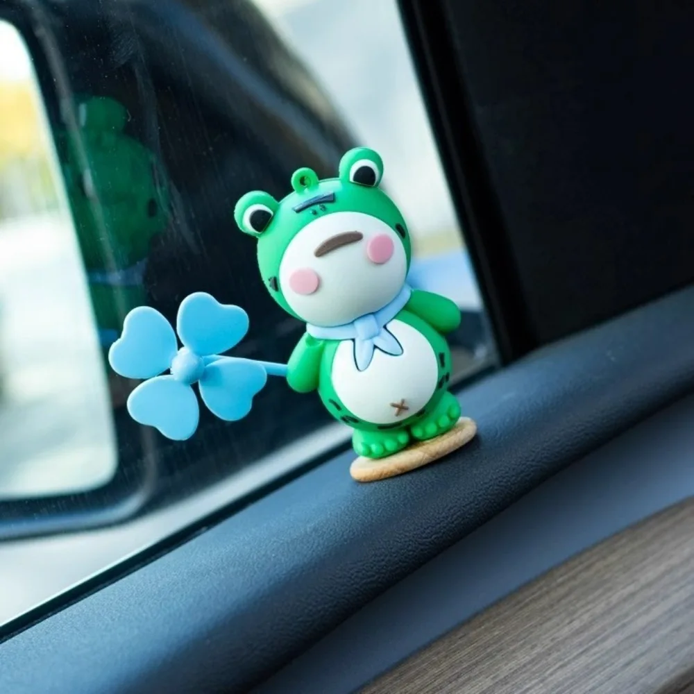 Cute Solitary Gougua Frog Windmill Bamboo Dragonfly Electric Car Interior Decoration