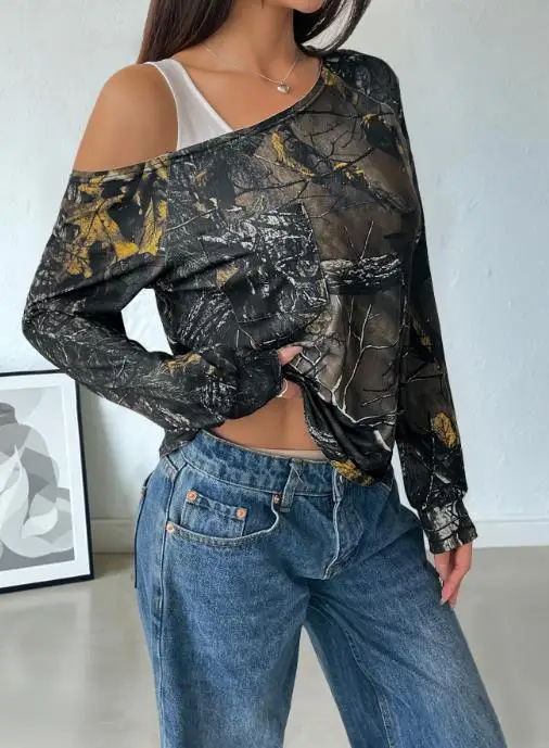 Y2K بلايز امرأة جديدة الخريف 2025 تقسم وهمية قطعتين قطري الكتف البلوز تي شيرت ريترو التعادل صبغ مطبوعة الدانتيل مثير #4
