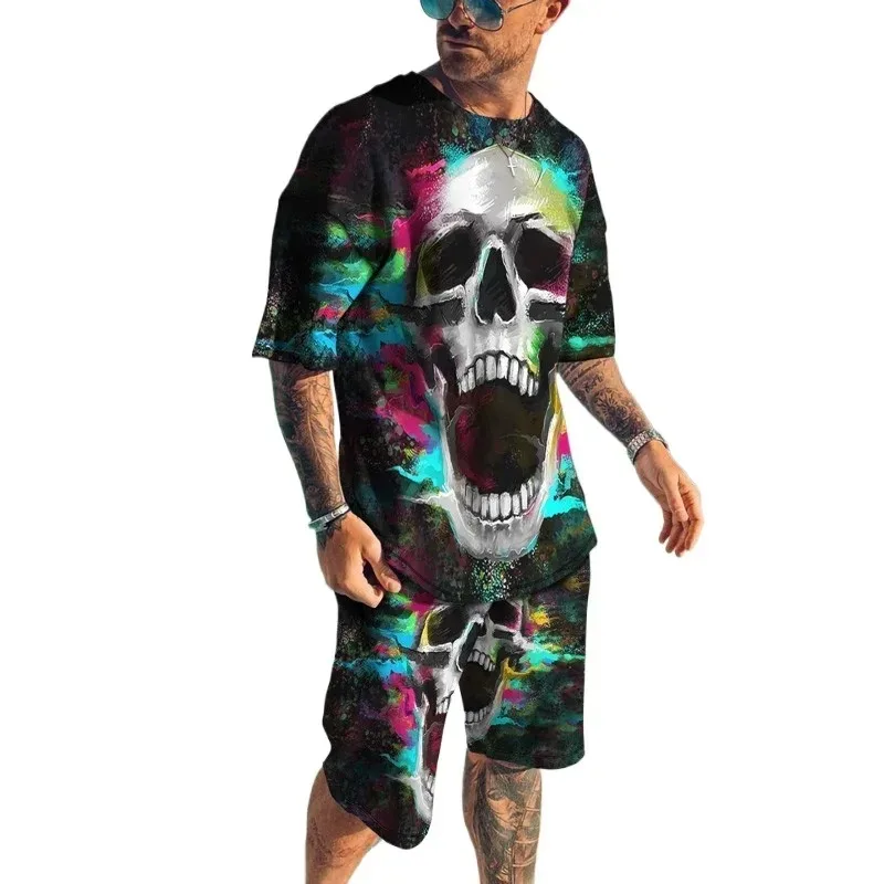 

2025 Последняя летняя мужская футболка с круглым вырезом и шортами, комплект с 3D принтом ужасов и черепа, повседневный спортивный комплект из 2 предметов из полиэфирного волокна