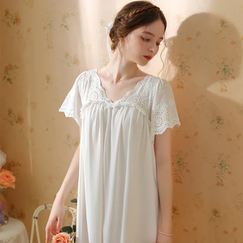 

Women Homewear White Sexy Sleepwear Night Dress Lace Long Nightwear Luxury Nightgown Female Gown Plus Size Homewear