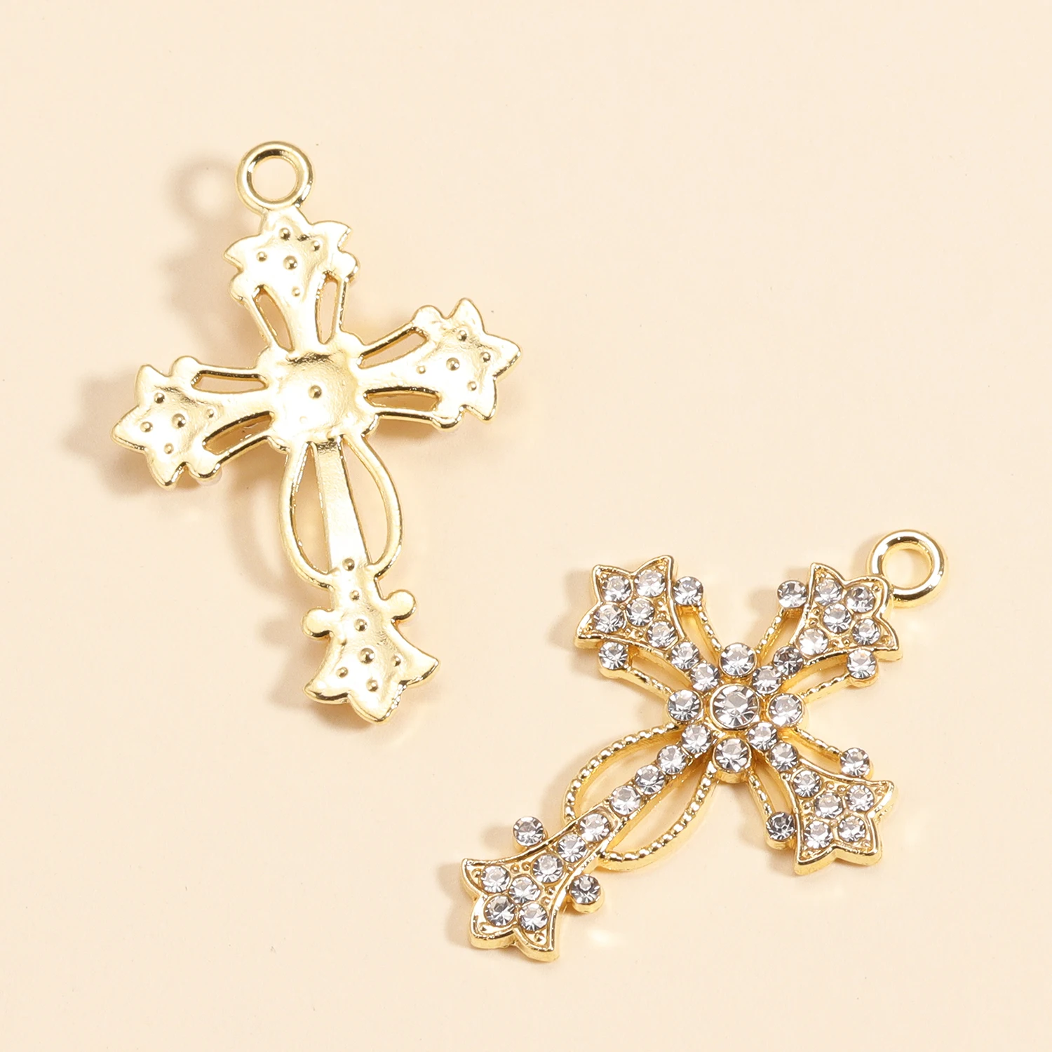 10 Stück exquisite eingelegte Perlen-Kreuz-Anhänger, Zirkon-Legierung, Charms für Schmuckherstellung, DIY-Kreuz-Halsketten-Zubehör, Bastelbedarf – Detail 5