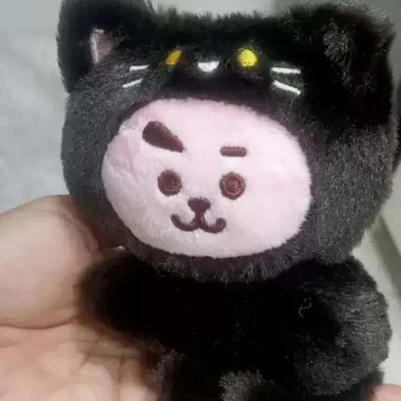 BT21 CAT DAY سلسلة أفخم المفاتيح كوكي كويا شوكي المدرسية قلادة لطيف الكرتون شيمي تاتا دمية المفاتيح الديكور هدية