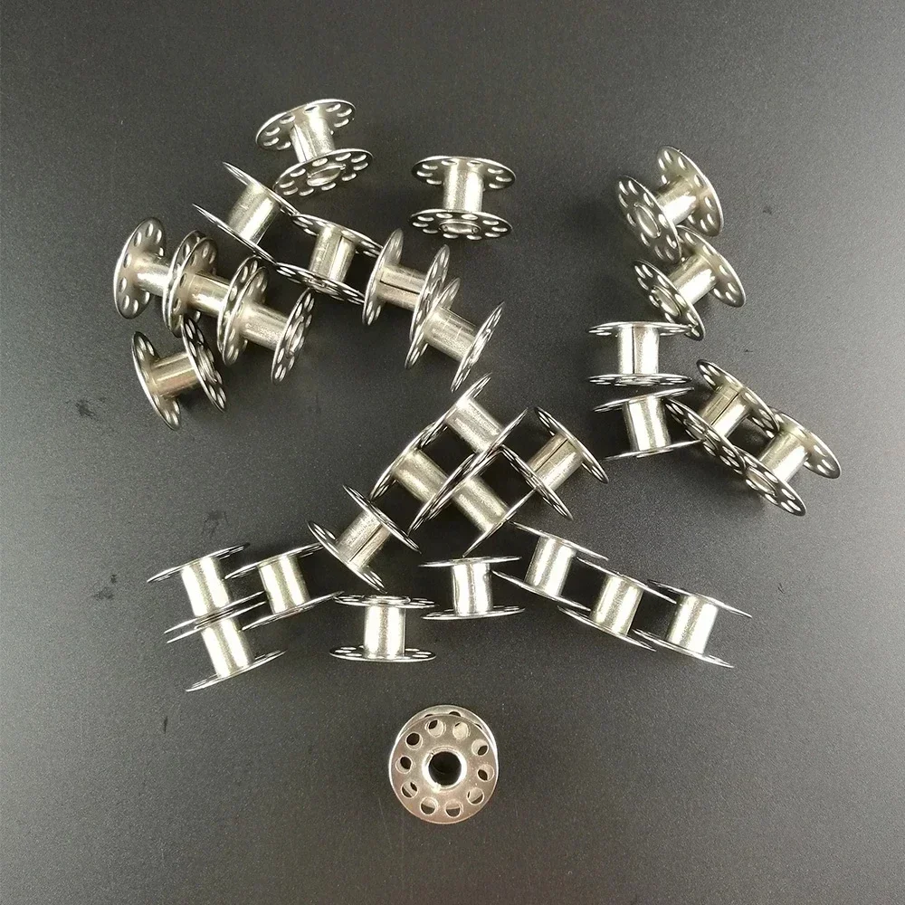 

10pcs Metal Bobbins Spool Stainless Steel Sewing Machine Bobbins Spool Sewing Craft Tools 펀치니들세트