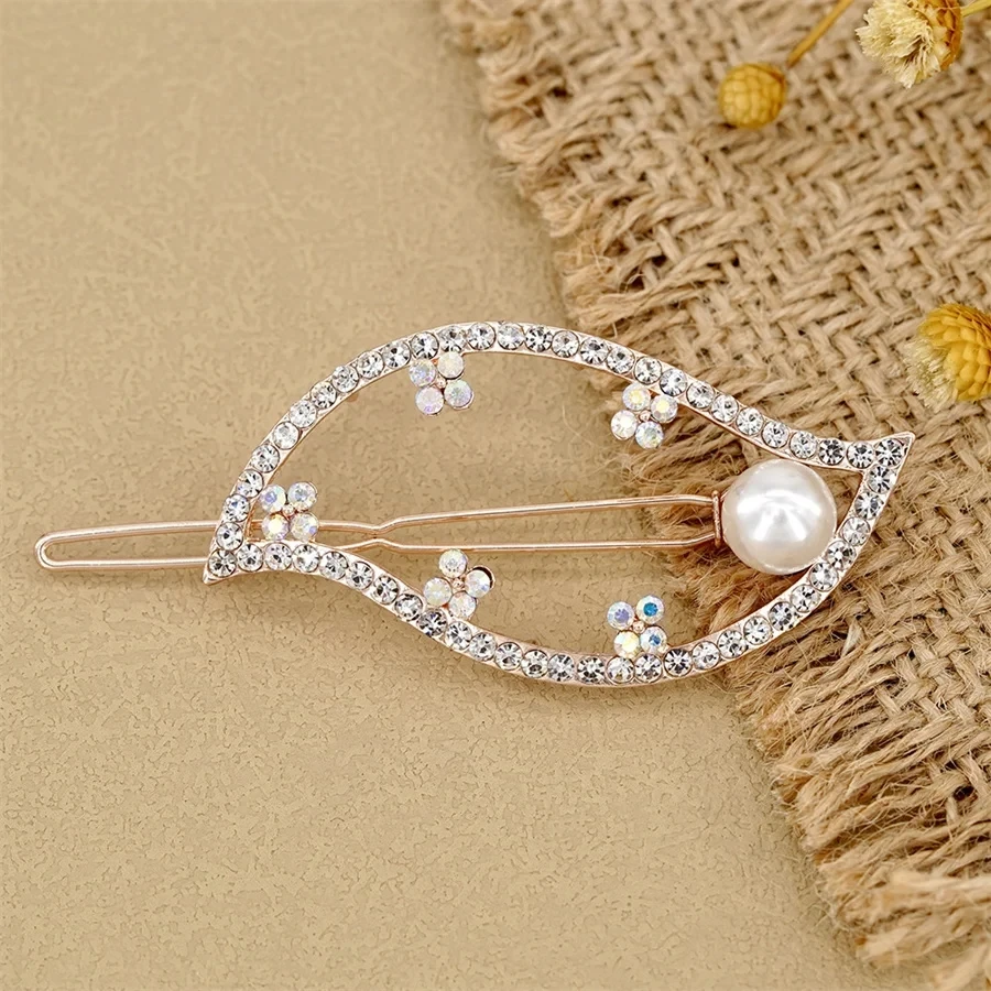 New Korean Pearl Hair Clip Women Girls Elegant Design Triangular Star Round Hairpin Barrette Hair Pins Ponytail Hair Accessories