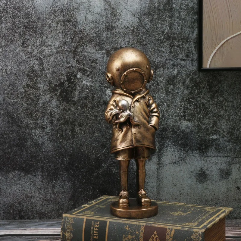 Bronze Banksy Deep Sea Decoration, Graffiti Master Diver Solitude and Communication Sculpture Decoration, Home Decoration Statue