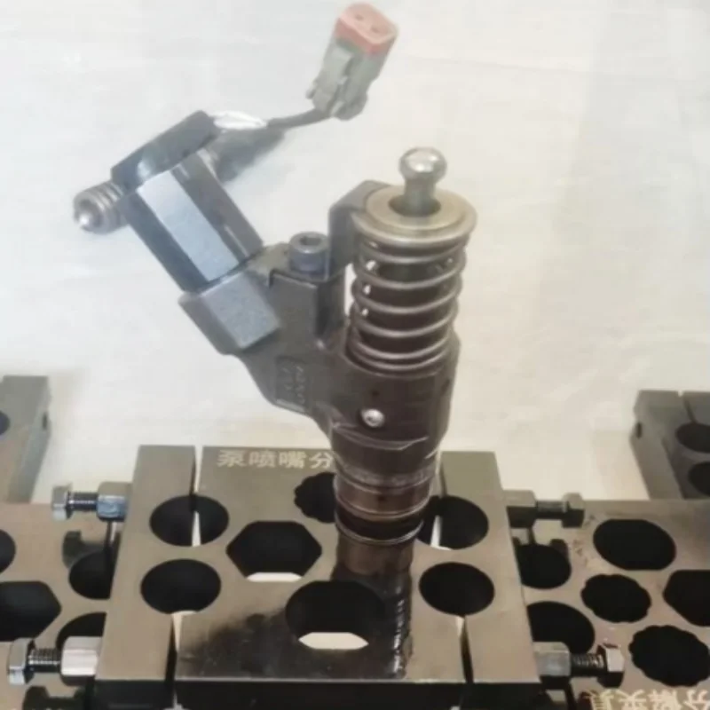 

EUI EUP Pump Nozzle Injector Disassembly Breakdown Cleat Repair Tool