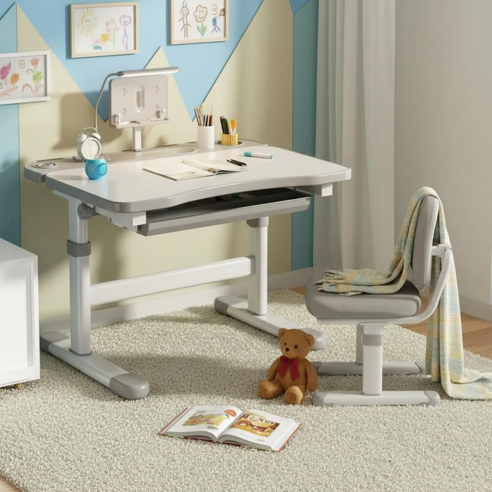 Adjustable Kids Desk and Chair Set Rounded Edges Adjustable Children's Study Desk Ergonomic Children Study Table for Bedroom