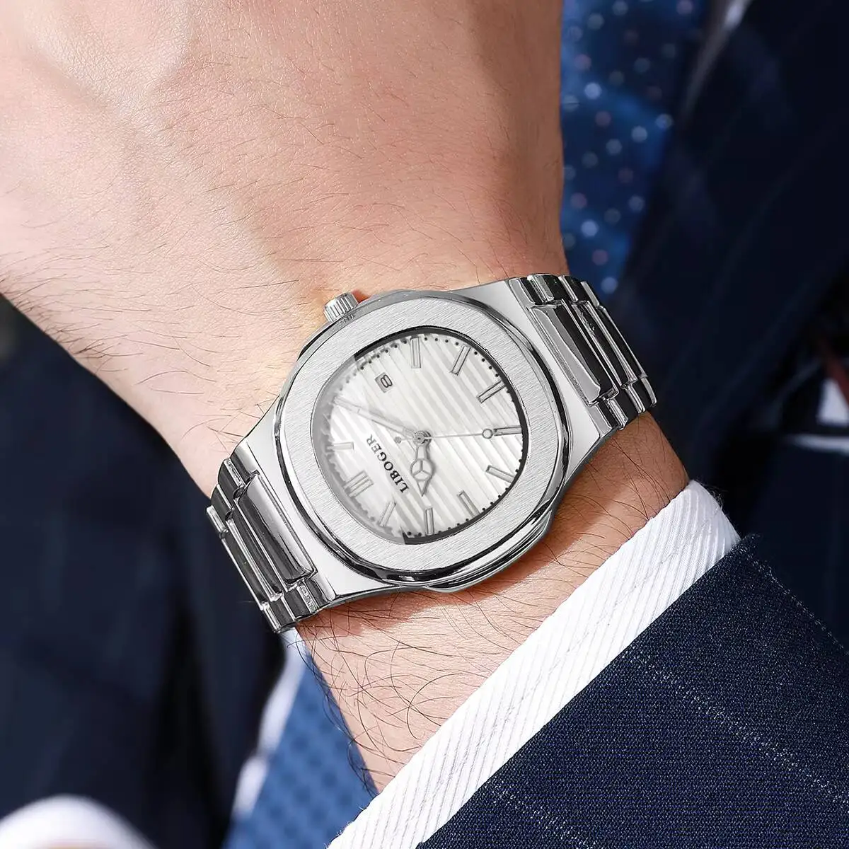 Luxury Square Men Business Watches Fashion Calendar Quartz Watch for Mens Clock Reloj Hombre（Without Box）