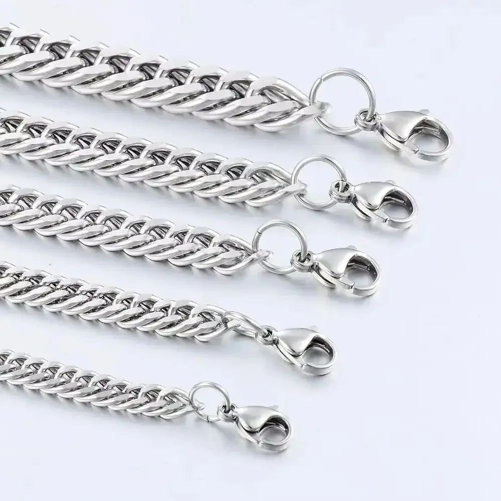 Klassisches Punk-Armband für Männer aus Edelstahl, kubanische Gliederkette, modisches Handgelenk-Schmuckstück, Geschenk. – Detail 8