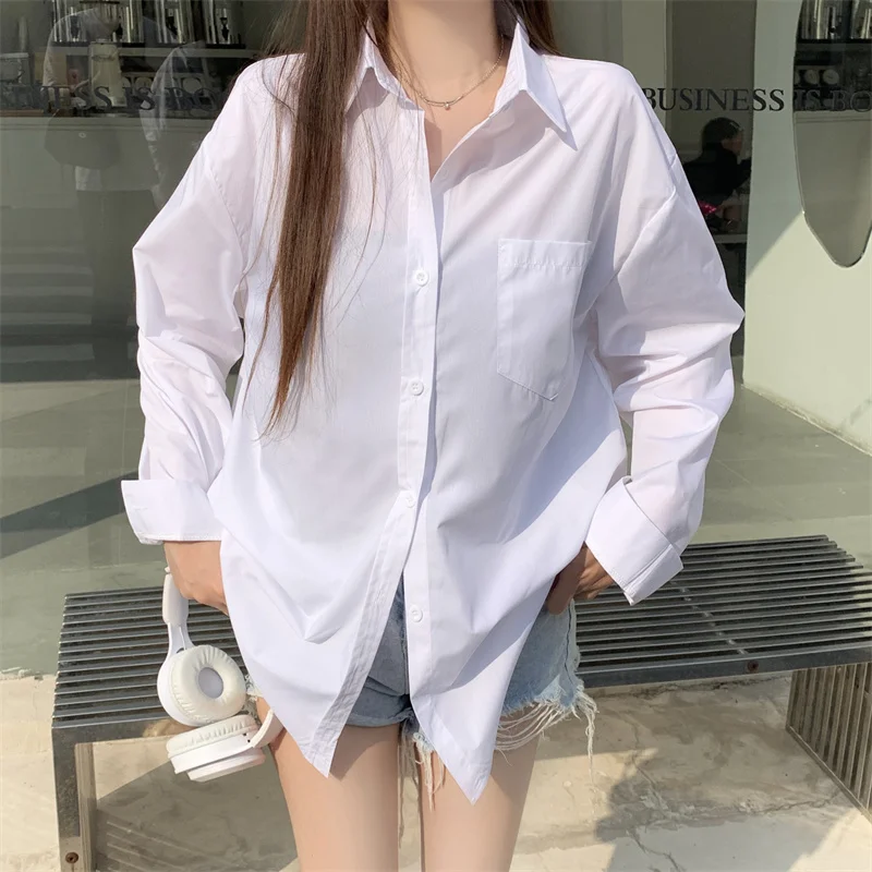 White Oversize Boyfriend Shirt Summer Casual Long Sleeve Chest Pocket Button Down Collared Women Shirts and Blouses Outfit