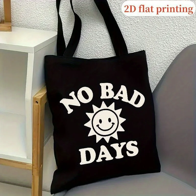 A lightweight square tote bag for women， Durable tote bag，Machine Washable，Suitable for school、Travel、Beach and shopping，Sturdy