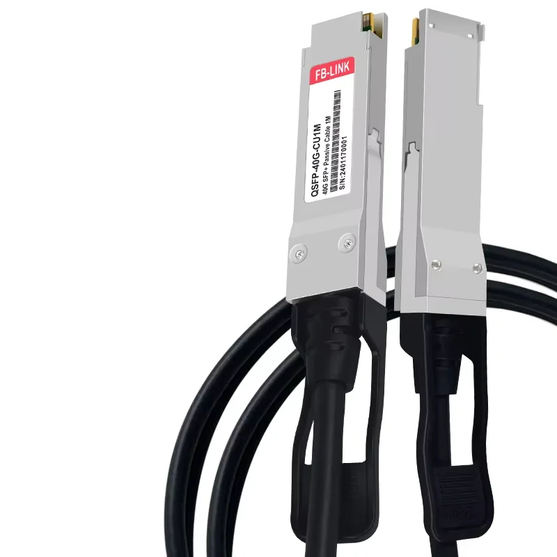 حار بيع 40G DAC كابل 40G QSFP إلى QSFP 1/2/3/5/7m السلبي المباشر إرفاق النحاس Twinax كابل متوافق مع Cisco Juniper الخ