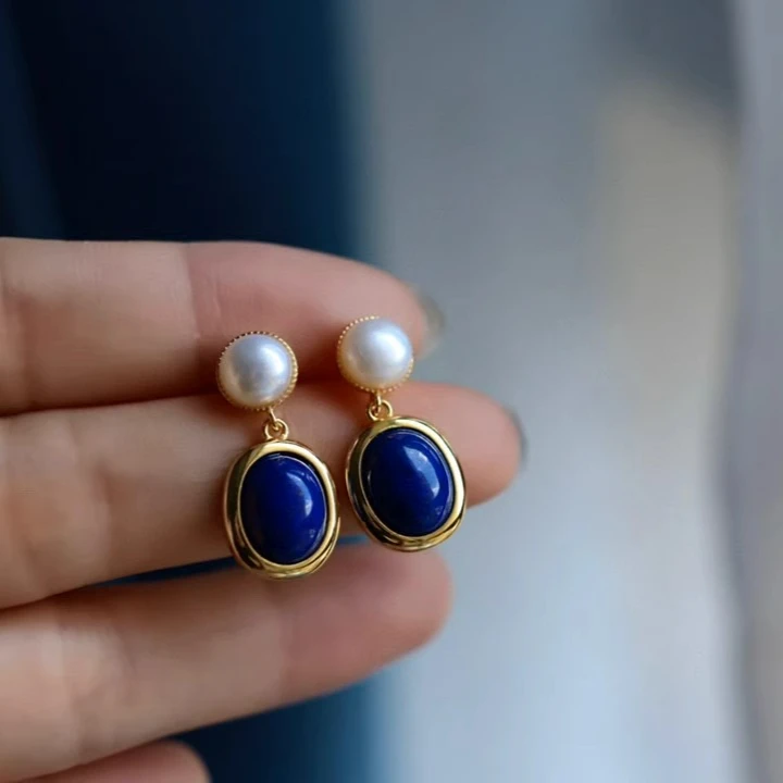 

Позолоченные серьги из лазурита S925, серьги-гвоздики из королевского синего драгоценного камня с пресноводным жемчугом