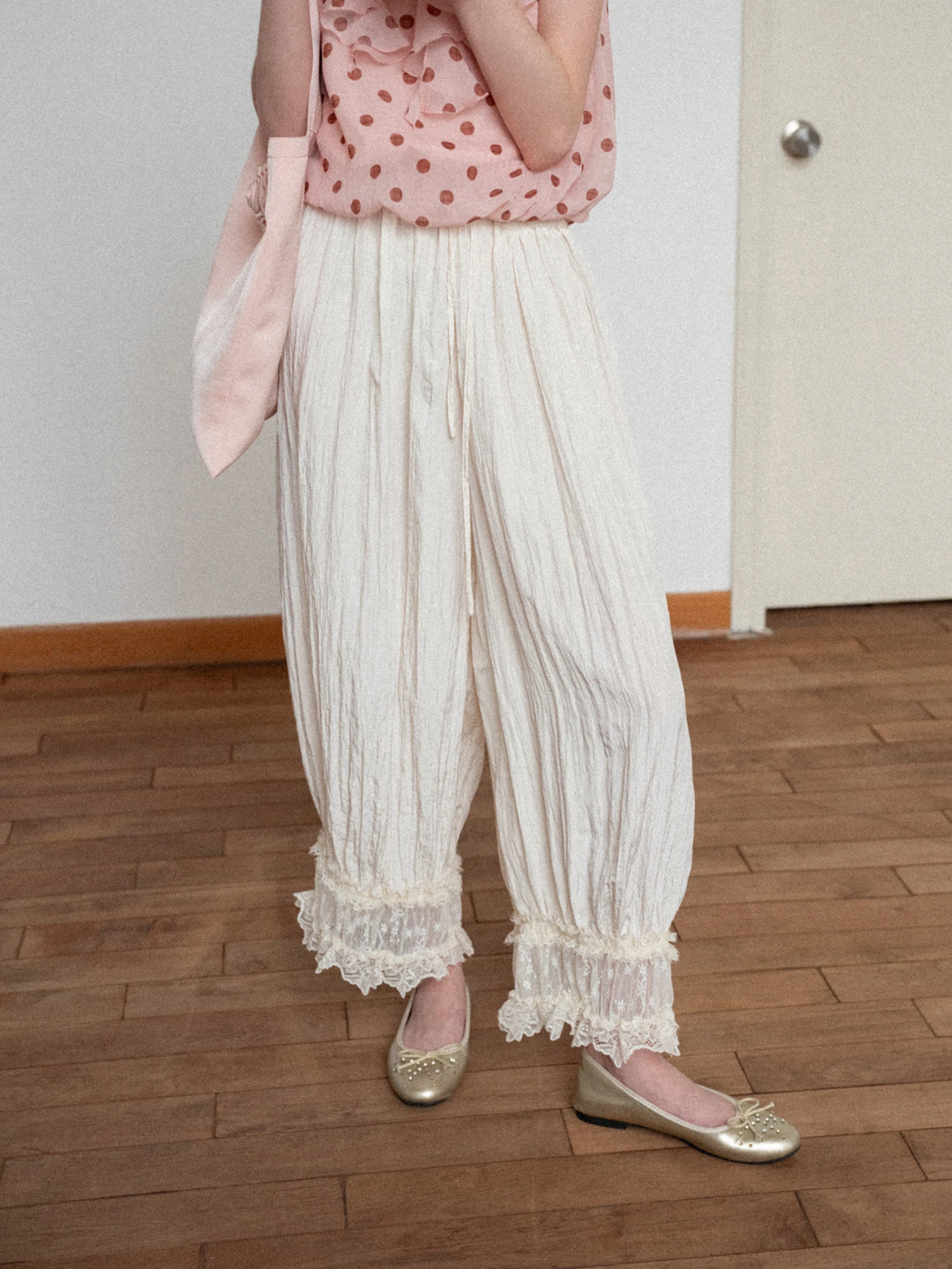 

Eggka Vintage Lace Splicing Design Lantern Pants Women Summer Loose Elastic Waist Personality Casual Trousers French Style Hi...