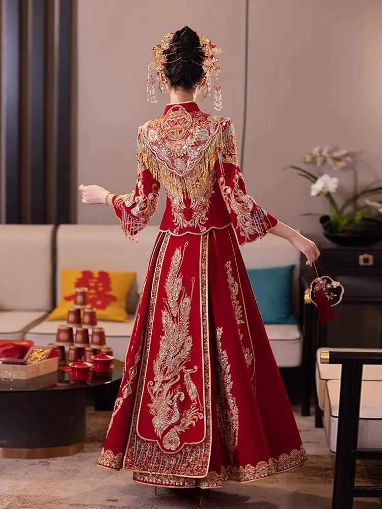 The new wedding dress of Heavy Industry has a Chinese-style feel