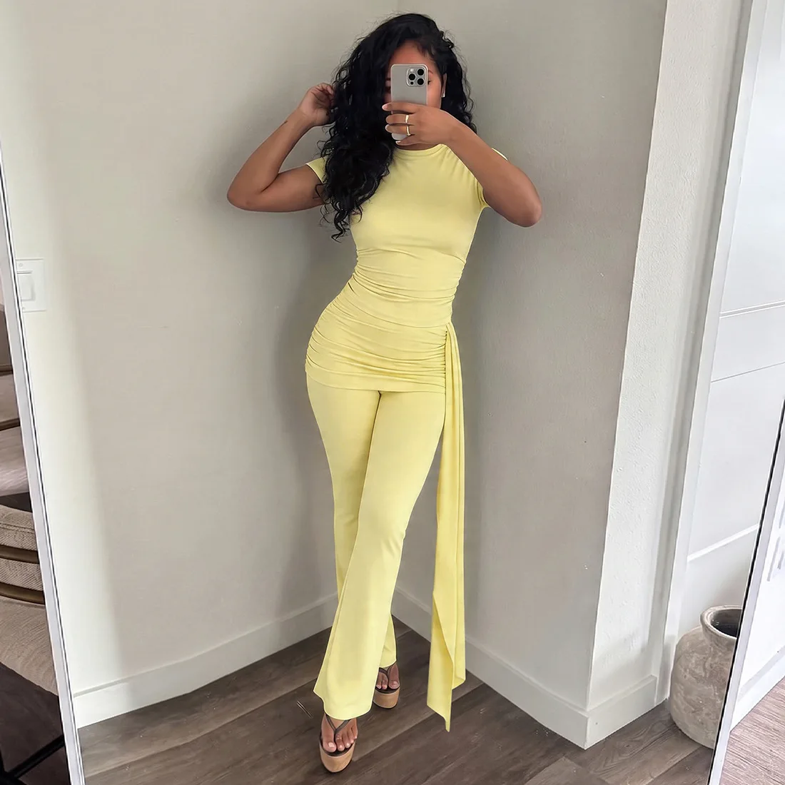 

Women Fashion Solid 2 Piece Set Turtleneck Short Sleeve Ruched Side Ribbon Bodycon Mini Dress + Flare Pants Casual Street Suits