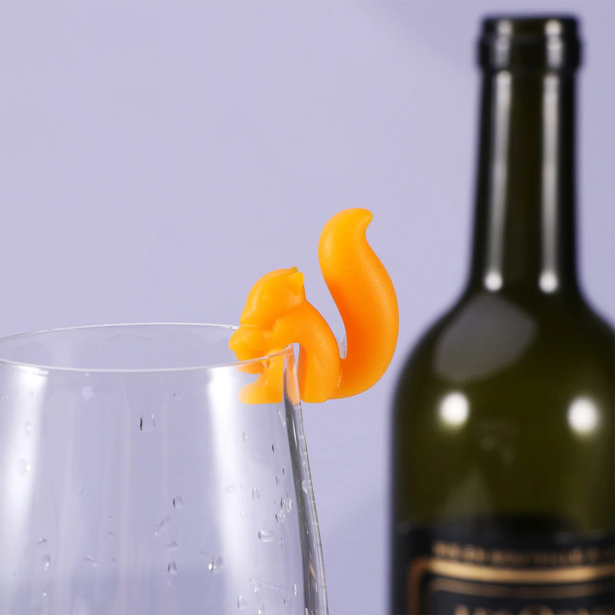 

Creative Silicone Glass Markers 5 Pcs Squirrel Theme Wine Cup Stickers Party Drink Identifier Labels