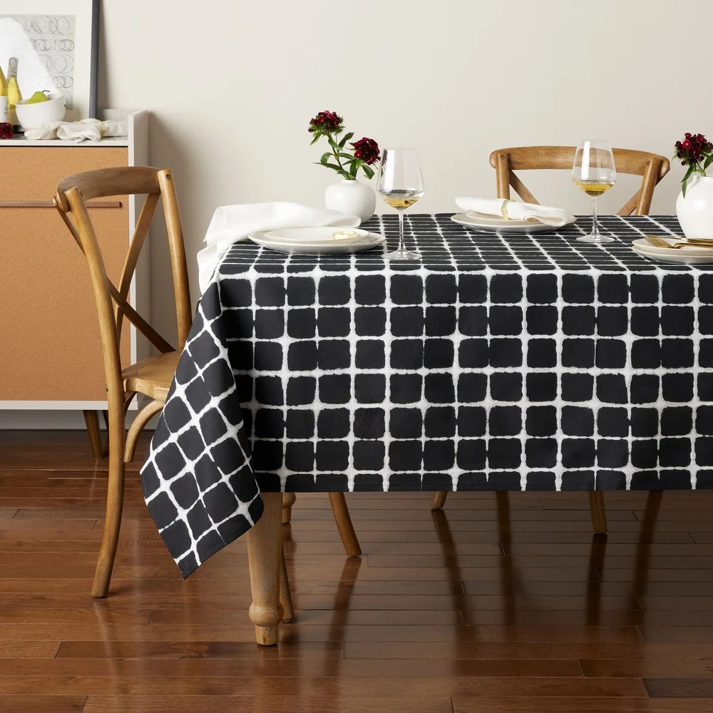 2 Pack Shibori Fabric Tablecloth Elegant Cotton Polyester Blend Easy Care Machine Washable Dining Table Cover 60W x 84L