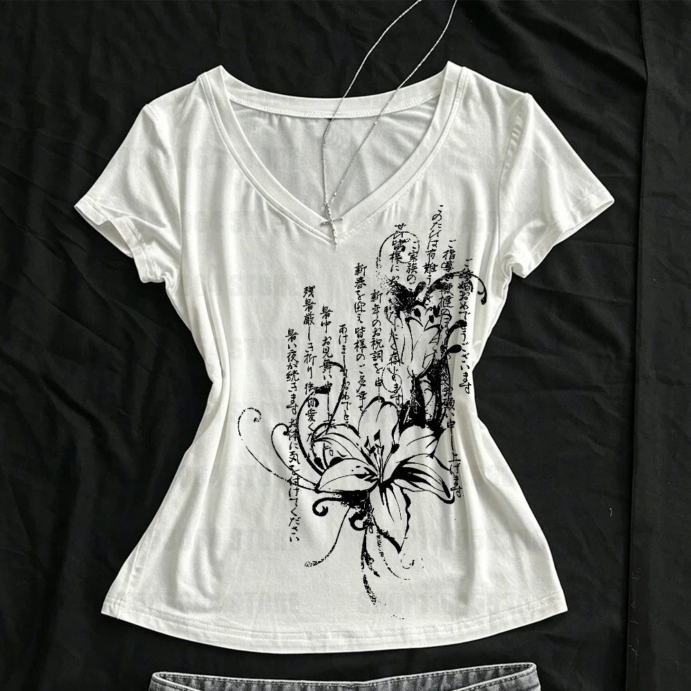 Women's Tee Shirt Summer Gothic Print T-Shirt Short Sleeve Slim Fit Graphic Tops 2000s Grunge E-girls Korean Style Streetwear
