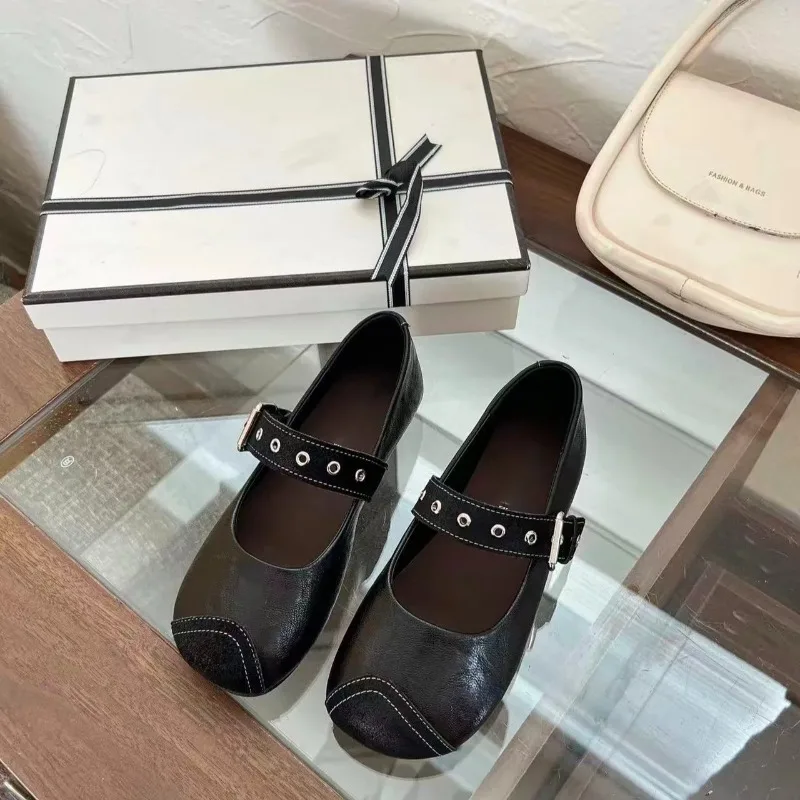 

2026 Shoes Women Flats Shallow Mouth Autumn Pointed Toe Loafers New Fall Leopard Retro Dress Shoes Zapatos De Mujer