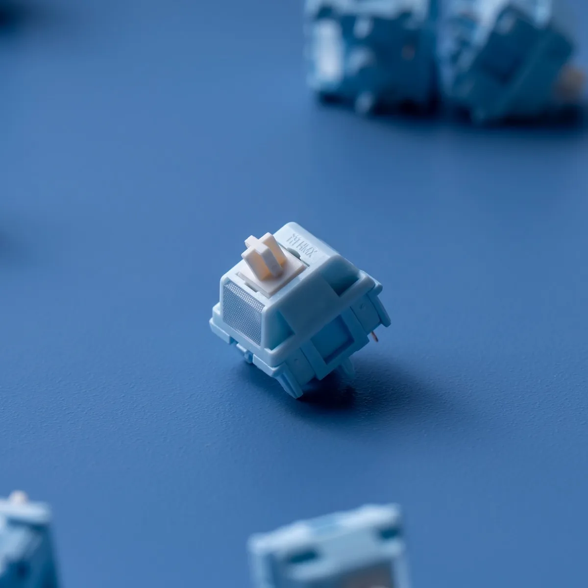 iogurte-r2-switch-linear-pre-lubrificado-5-pinos-hotswap-tubo-de-luz-pom-stem-hmx-switches-para-teclado-mecanico-mx-Ş