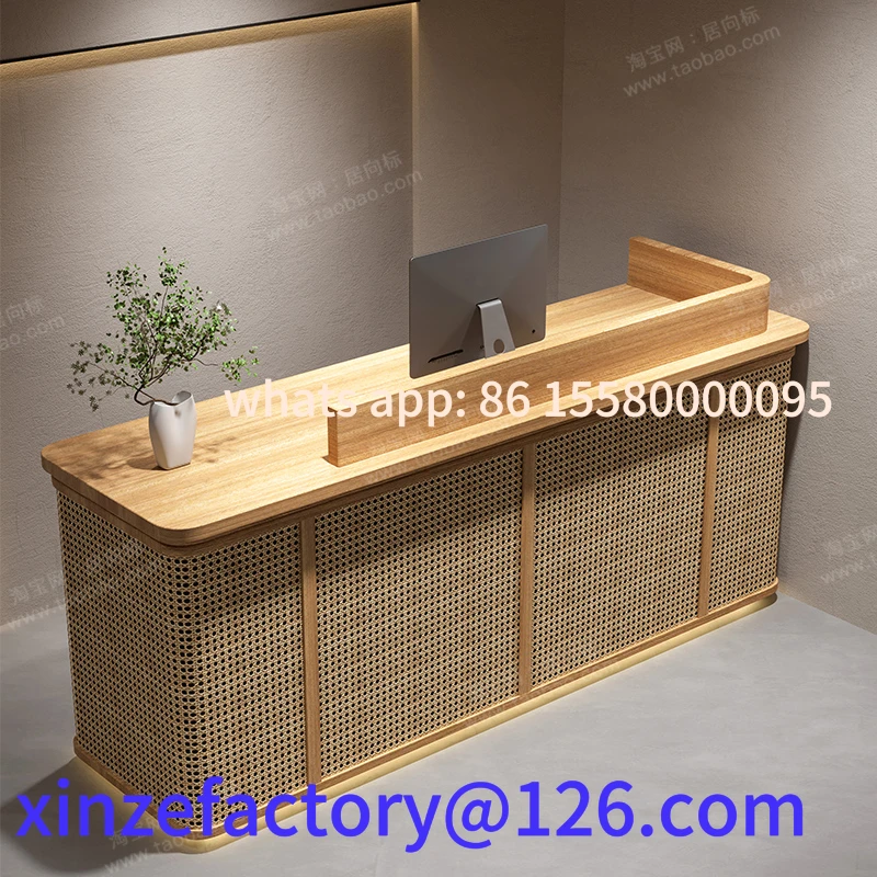 

Customizable new Chinese women's clothing store bar table