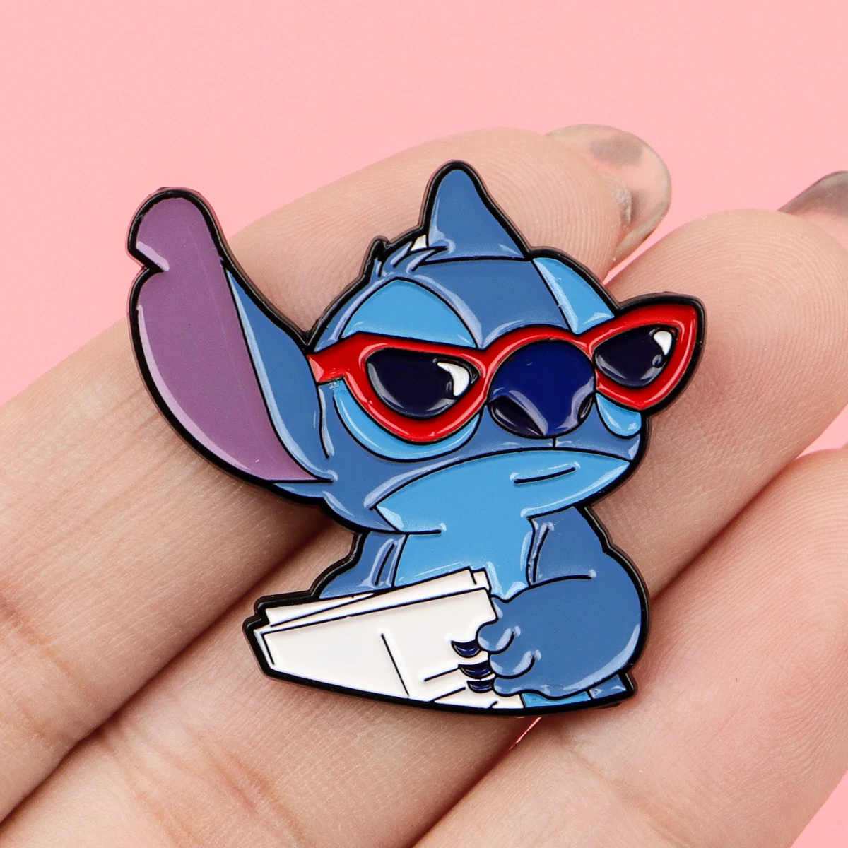 การ์ตูนแมวEnamel Pinน่ารักAlien Badgeกระเป๋าเป้สะพายหลังอะนิเมะLapel Pinsเข็มกลัดสําหรับแจ็คเก็ตคอสเพลย์อุปกรณ์เสริมของขวัญวันเกิดของเล่น