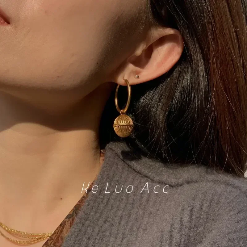 Pendientes de bola de linterna retro, pendientes de dos piezas de oro viejo chapados en cobre, regalos de joyería para mujeres y niñas