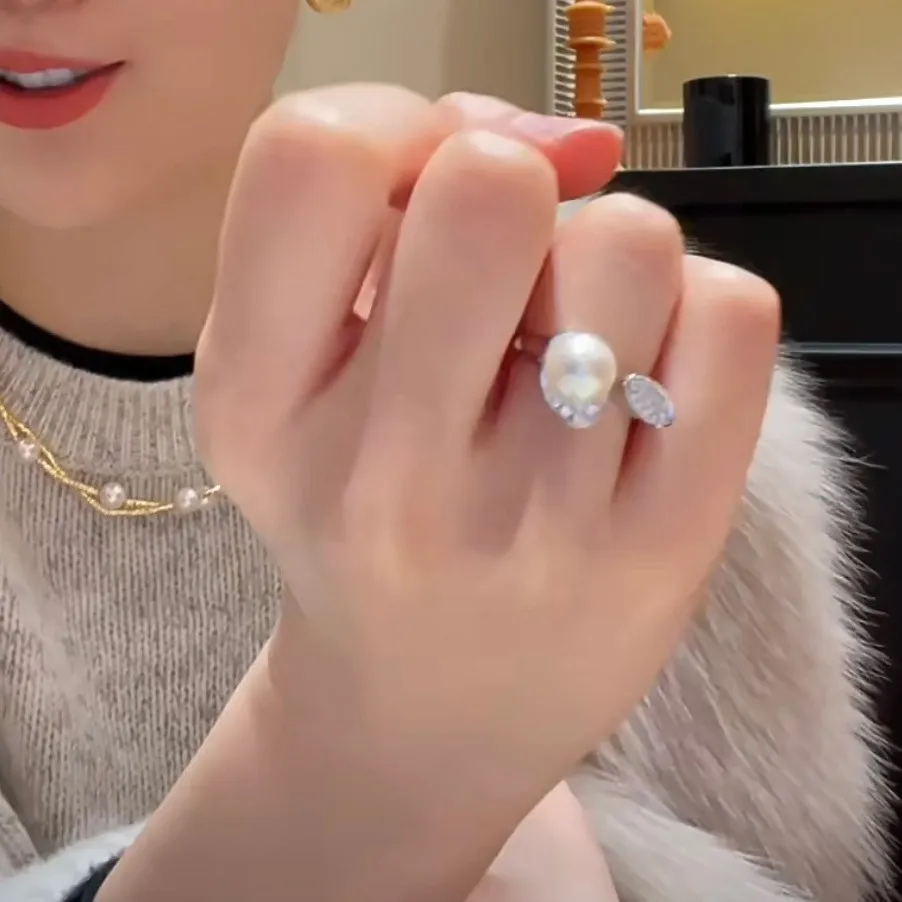 ΠΠ΅Π½ΡΠΊΠΎΠ΅ ΠΊΠΎΠ»ΡΡΠΎ Π² ΠΠΎΡΠ΅ΠΉΡΠΊΠΎΠΌ ΡΡΠΈΠ»Π΅, ΡΠ΅Π³ΡΠ»ΠΈΡΡΠ΅ΠΌΠΎΠ΅ ΠΈ ΠΎΡΠΈΠ³ΠΈΠ½Π°Π»ΡΠ½ΠΎΠ΅ ΠΊΠΎΠ»ΡΡΠΎ ΡΠΎ ΡΡΠΈΠ»ΡΠ½ΡΠΌ Π΄ΠΈΠ·Π°ΠΉΠ½ΠΎΠΌ ΠΠ΅Π½ΡΠΊΠΎΠ΅ ΠΊΠΎΠ»ΡΡΠΎ Π² ΠΠΎΡΠ΅ΠΉΡΠΊΠΎΠΌ ΡΡΠΈΠ»Π΅, ΡΠ΅Π³ΡΠ»ΠΈΡΡΠ΅ΠΌΠΎΠ΅ ΠΈ ΠΎΡΠΈΠ³ΠΈΠ½Π°Π»ΡΠ½ΠΎΠ΅ ΠΊΠΎΠ»ΡΡΠΎ ΡΠΎ ΡΡΠΈΠ»ΡΠ½ΡΠΌ Π΄ΠΈΠ·Π°ΠΉΠ½ΠΎΠΌ