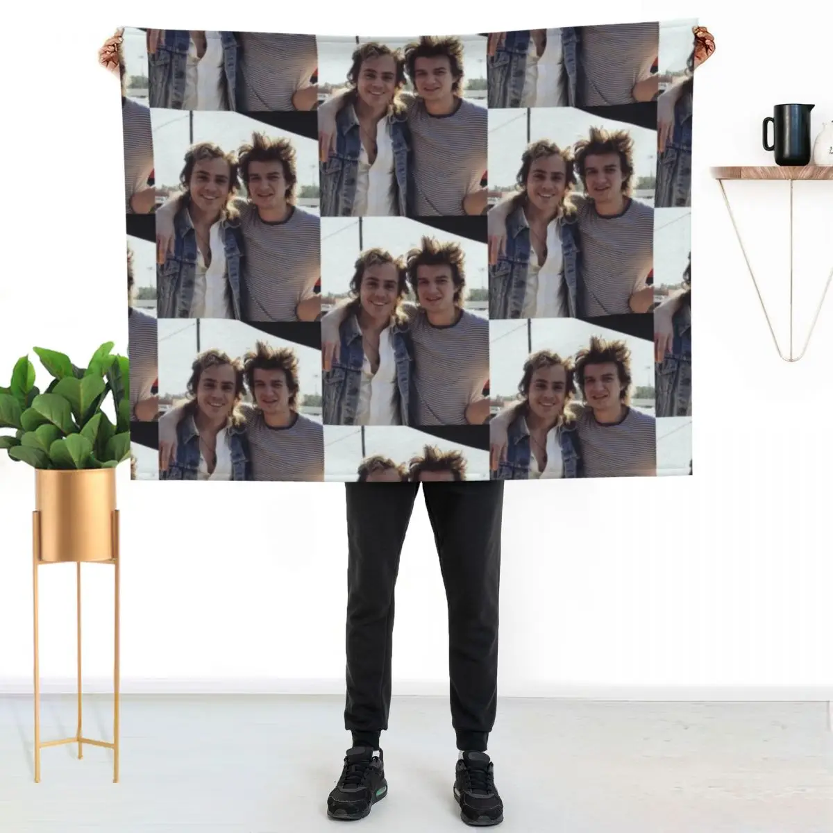 

Joe keery and Dacre Montgomery Throw Blanket All Season Soft Lightweight Blanket for Home
