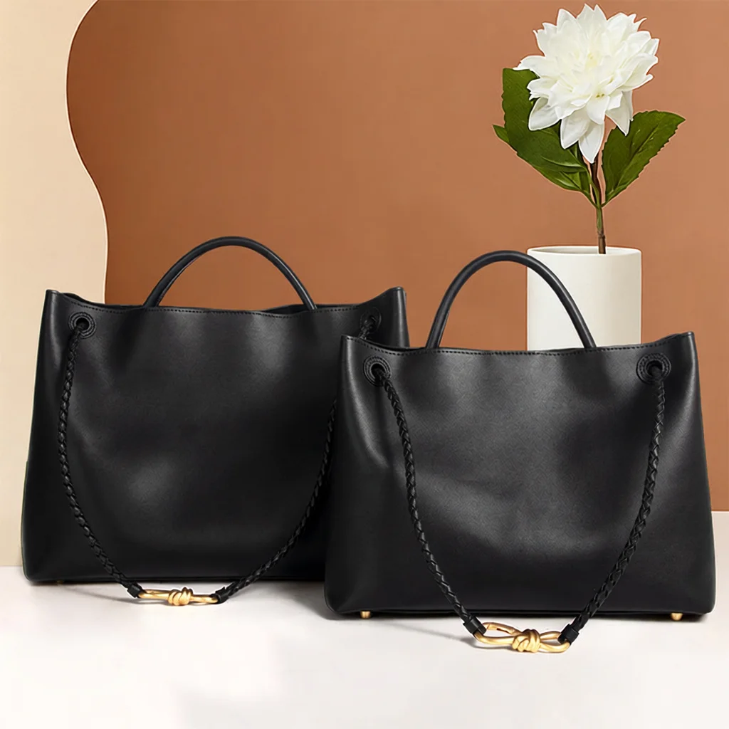 Fashionable Autumn Winter Large Capacity Leather Tote Bag Classic Style Versatile Handbag Elegant Handheld Crossbody Bag