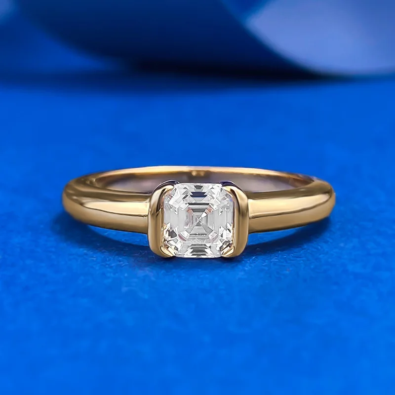 S925 Silver Daily Commuter 5 * 5mm Asche Pagoda Cut Zircon Inlaid Square Sugar Ring Female Ins